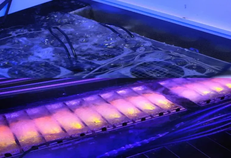 Single-Phase Immersion Cooling VS Two-Phase Immersion Cooling future image